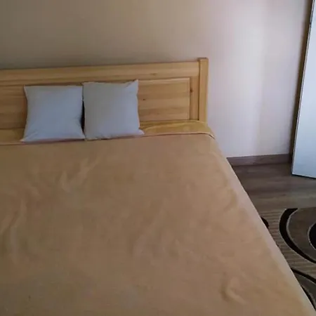 Bajnoczi Vendeghaz * Balatonboglár